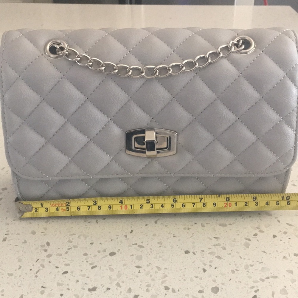 Express quilted handbag